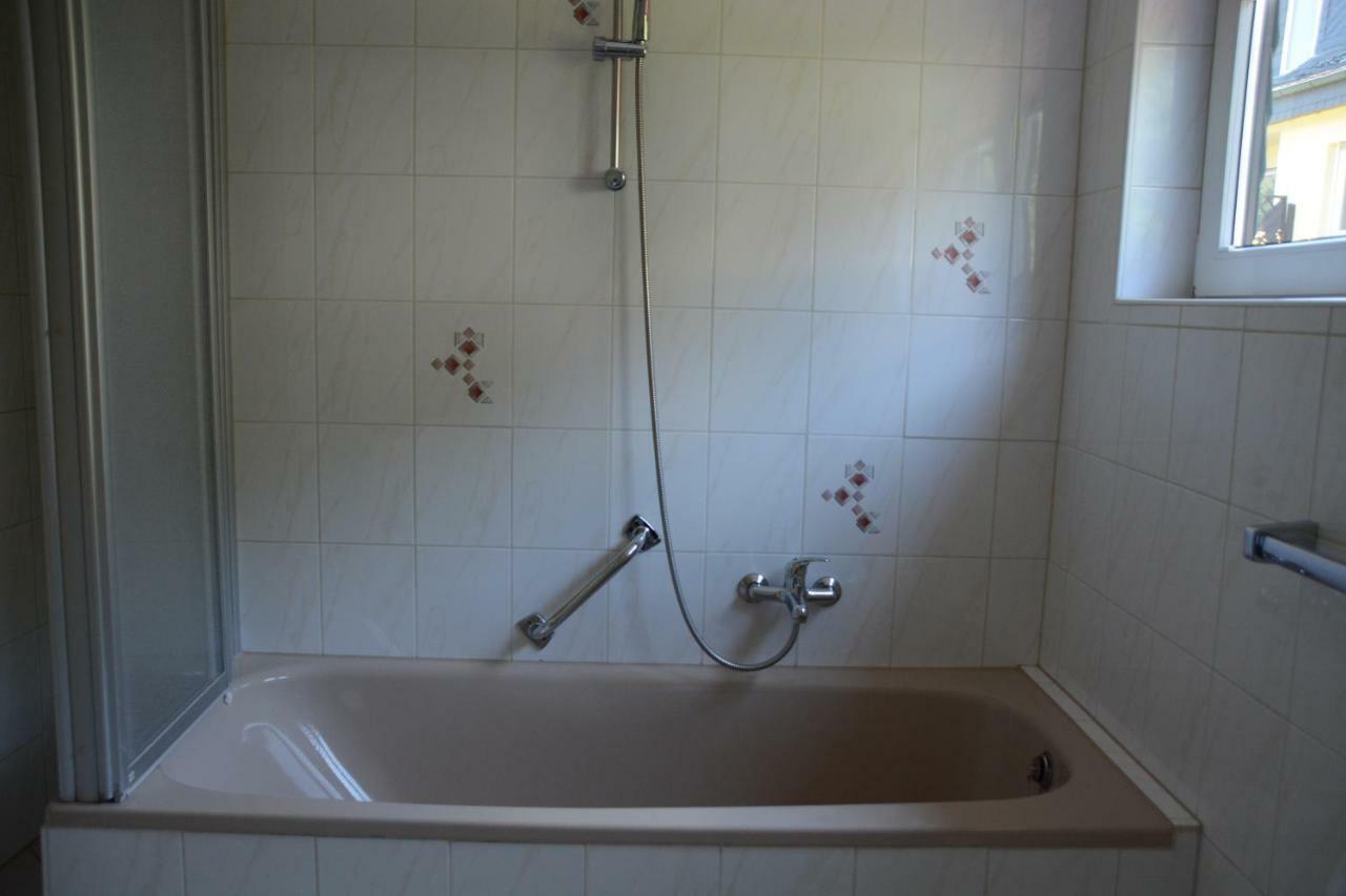 Ferienwohnung Burgblick Bilstein Exterior photo